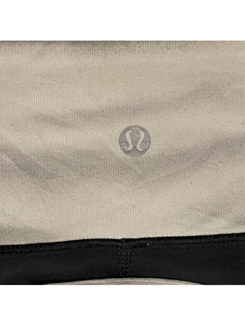 Lululemon Black Gray White Mid Rise Crop Leggings Size 6 - Picture 7 of 9
